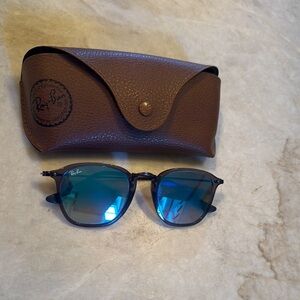 Ray-Ban Sunglasses with Blue Lenses and Brown Case